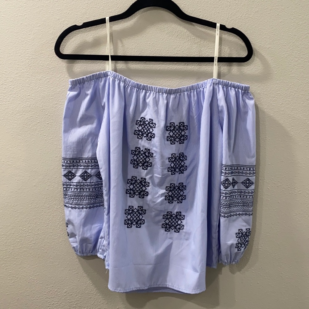 Off the Shoulder, Summer Top